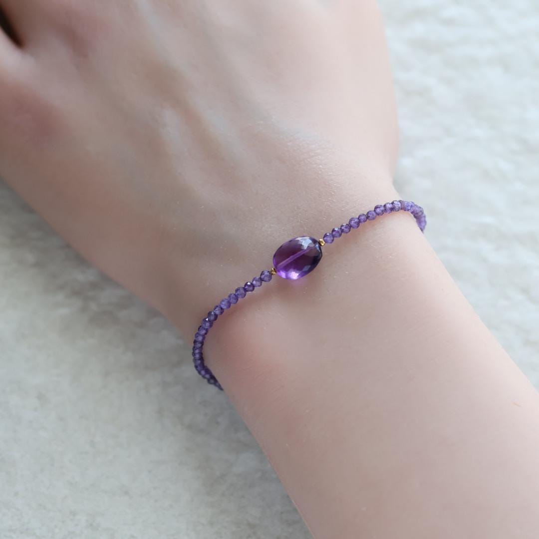 Tiny Amethyst Bracelet Dainty Gold Filled Gemstone Beaded Bracelet Purple Crystal Jewelry Boho February Birthstone Birthday Gift Mom Wife