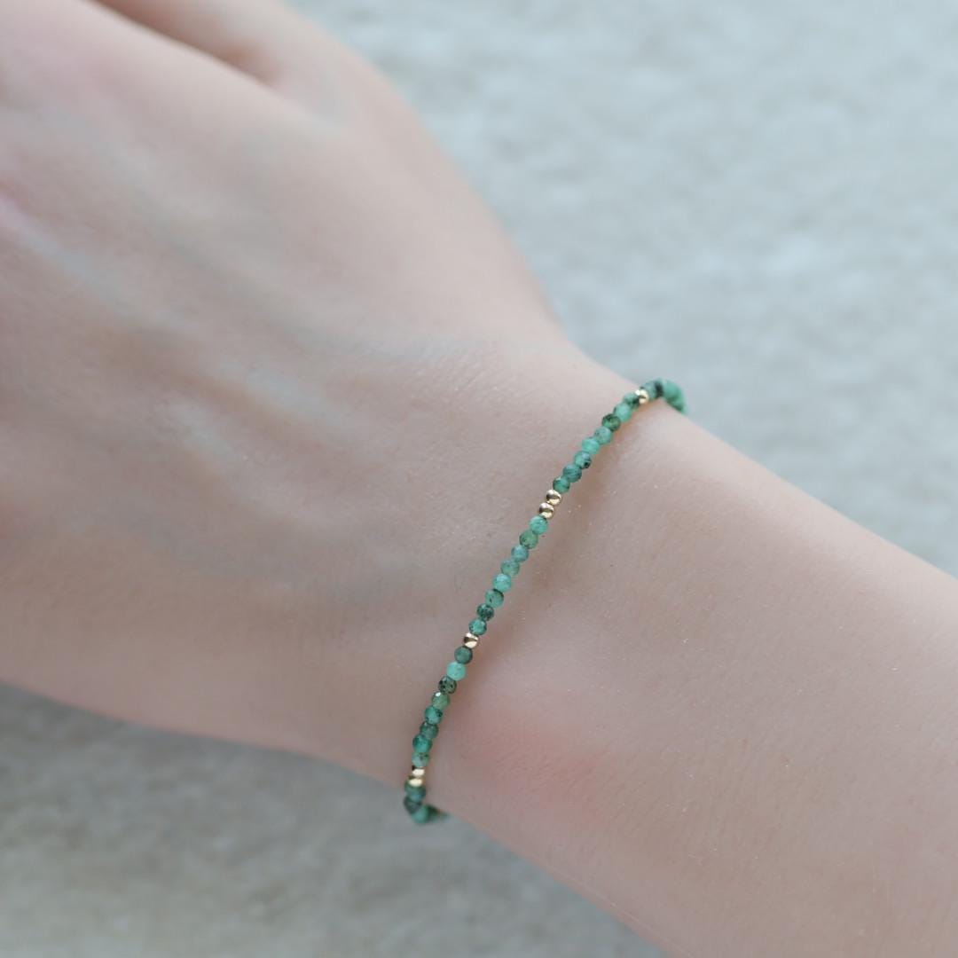 TinyNatural Emerald Beaded Bracelet