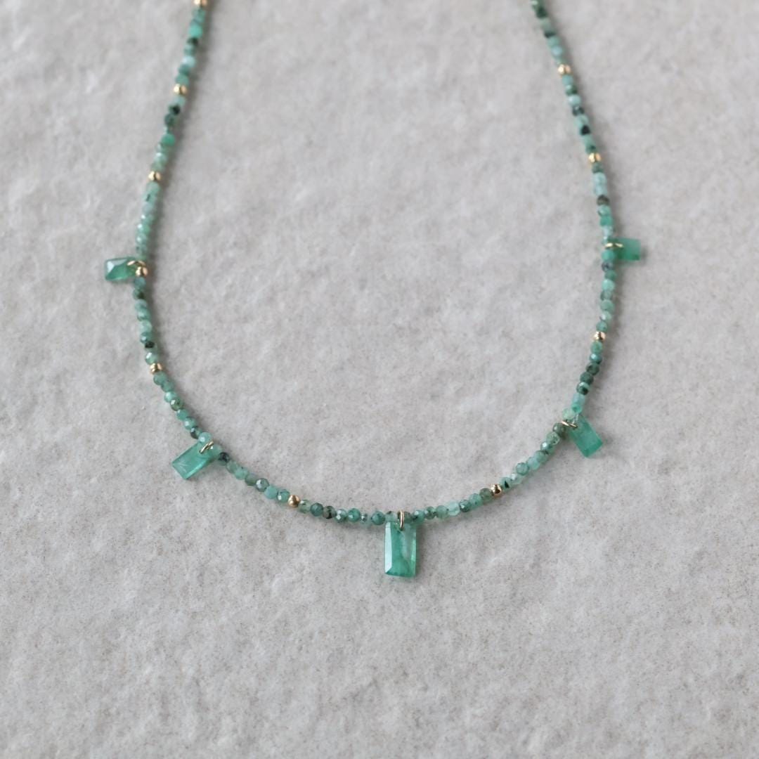 Dainty Emerald Beaded Necklace
