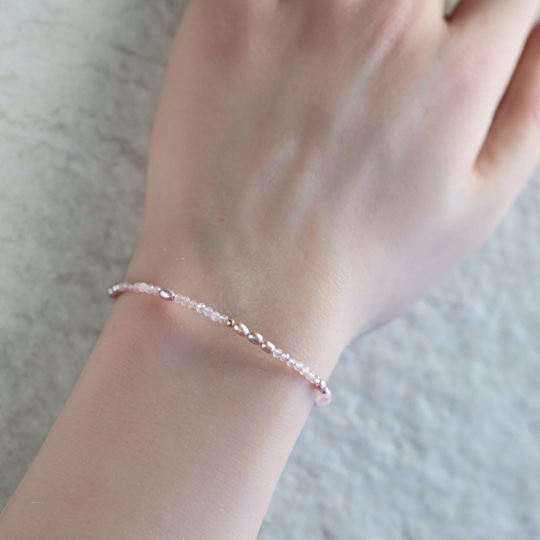 Dainty Rose Quartz and Pink Pearls Bracelet