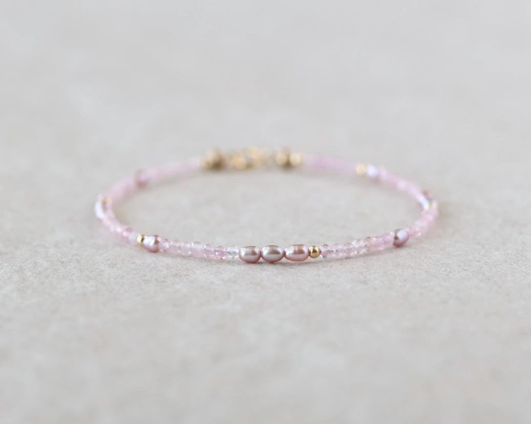 Dainty Rose Quartz and Pink Pearls Bracelet