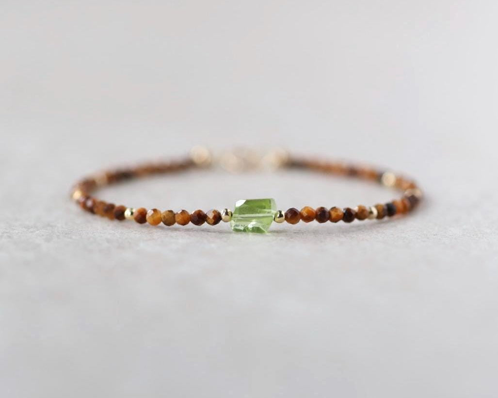 Tiny Tiger Eye Bracelet Dainty Gemstone Beaded Jewelry Tiger's eye Stacking Trendy Bracelet Peridot Minimalist Jewelry Birthday Gift Mom
