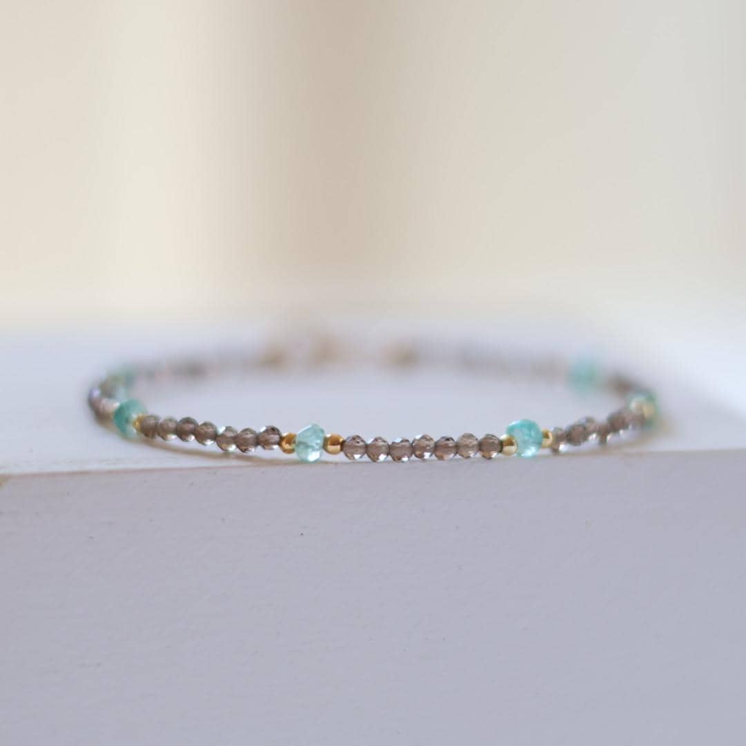 Tiny Smoky Quartz Bracelet Apatite Dainty Gemstone Beaded Bracelet Healing Crystal Minimalist Jewelry Everyday Gift for Women Bridesmaids