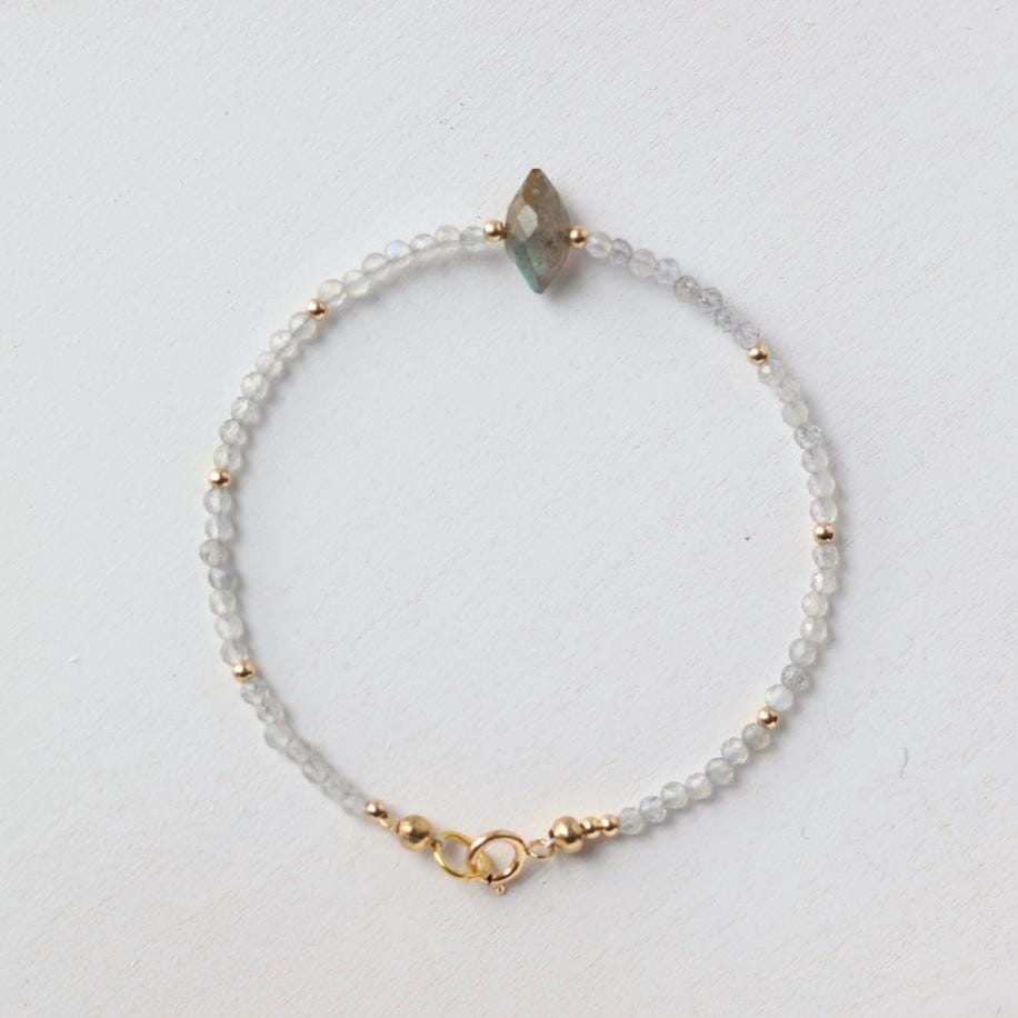 Tiny Labradorite Bracelet Dainty Gemstone Beaded Bracelet Healing Crystal Marquise Minimalist Jewelry Everyday Gift for Women Bridesmaids