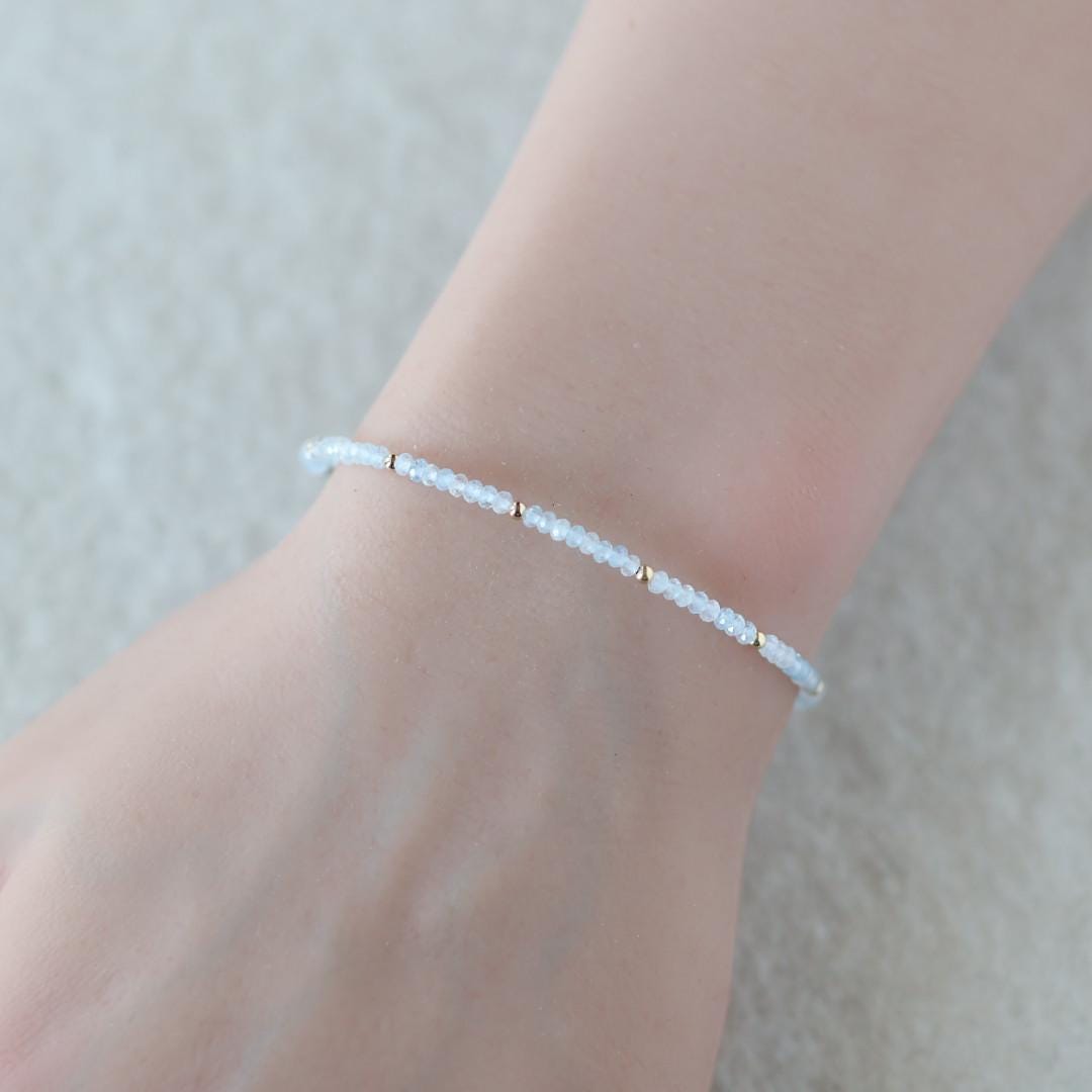 Tiny Aquamarine Bracelet Dainty Gemstone Beaded Bracelet Blue Crystal Minimalist Jewelry March Birthstone Birthday Gift for Daughter Teen