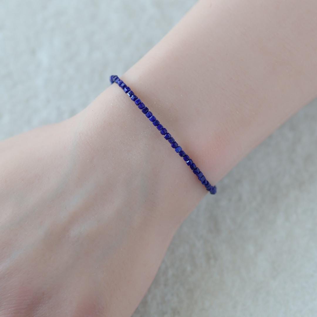 Tiny Lapis Lazuli Bracelet Dainty Gemstone Beaded Bracelet Stacking Minimalist Blue Crystal Bracelet Healing Jewelry Birthday Gift Daughter