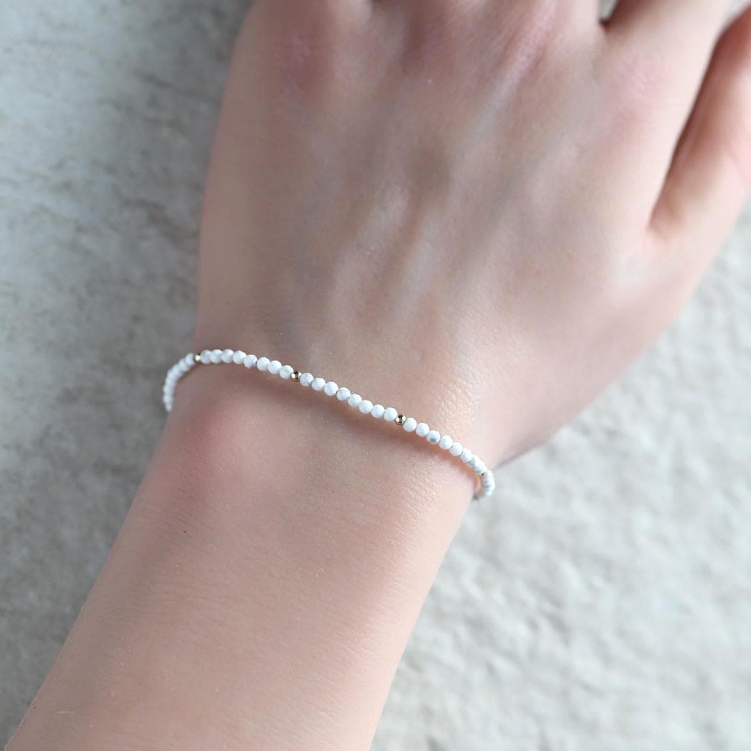 Tiny Howlite Bracelet Dainty White Turquoise Jewelry Minimalist Gemstone Beaded Bracelet Crystal Birthday Gift for Women Mom Wife