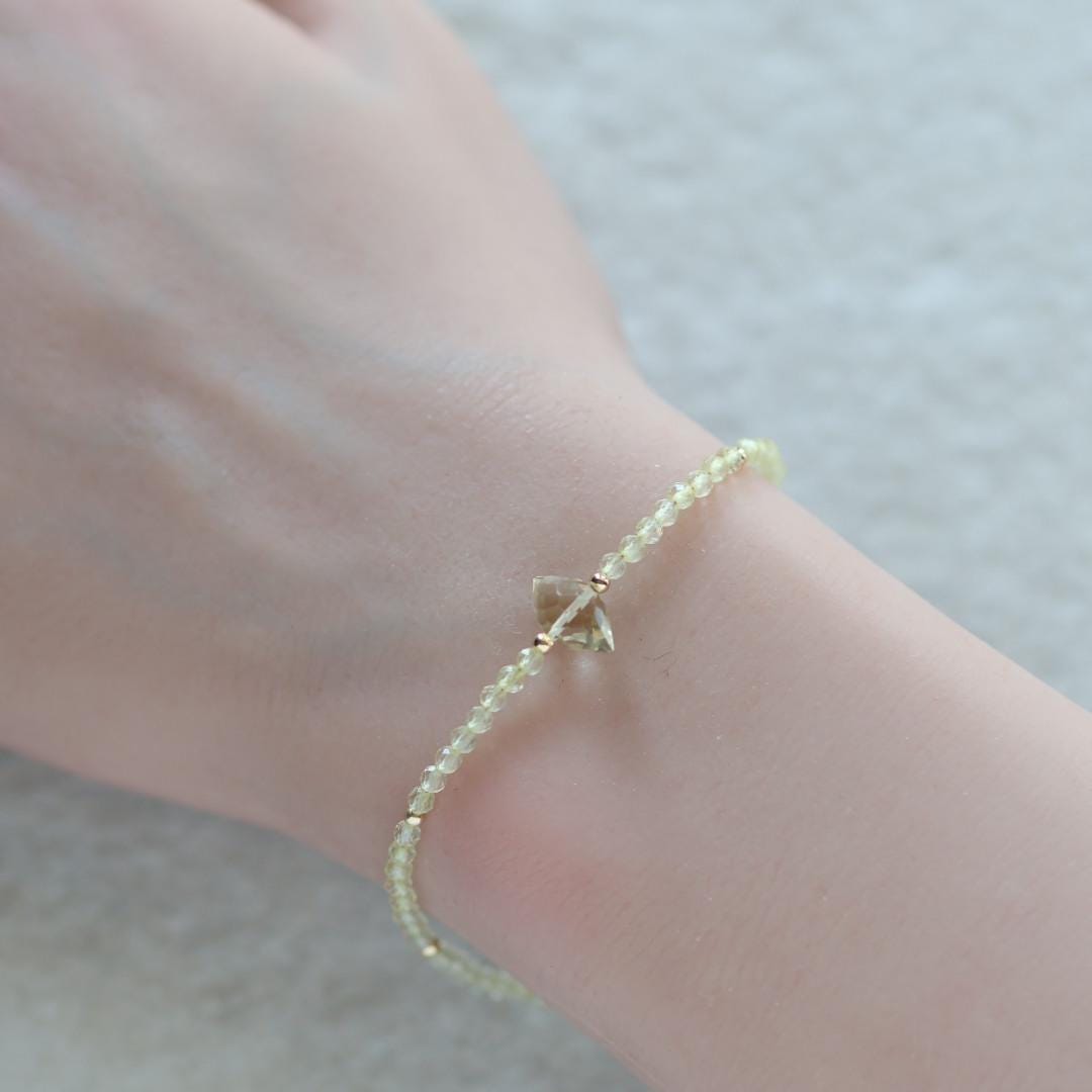 Tiny Lemon Quartz Bracelet Delicate Gold Filled Beaded Bracelet Minimalist Jewelry Yellow Crystal Skinny Bracelet Birthday Gift Bridesmaids