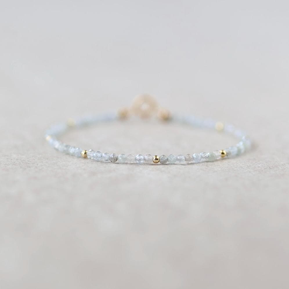 Tiny Montana Sapphire Bracelet Dainty Beaded Bracelet September Birthstone Sparkly Bracelet Cute Minimalist Jewelry Gift for Women Daughter