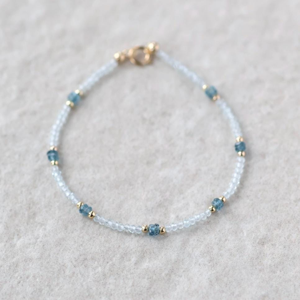 Tiny London Blue Topaz Bracelet Dainty Sky Blue Topaz Gemstone Beaded Jewelry Minimalist Crystal December Birthstone Birthday Gift Mom Wife