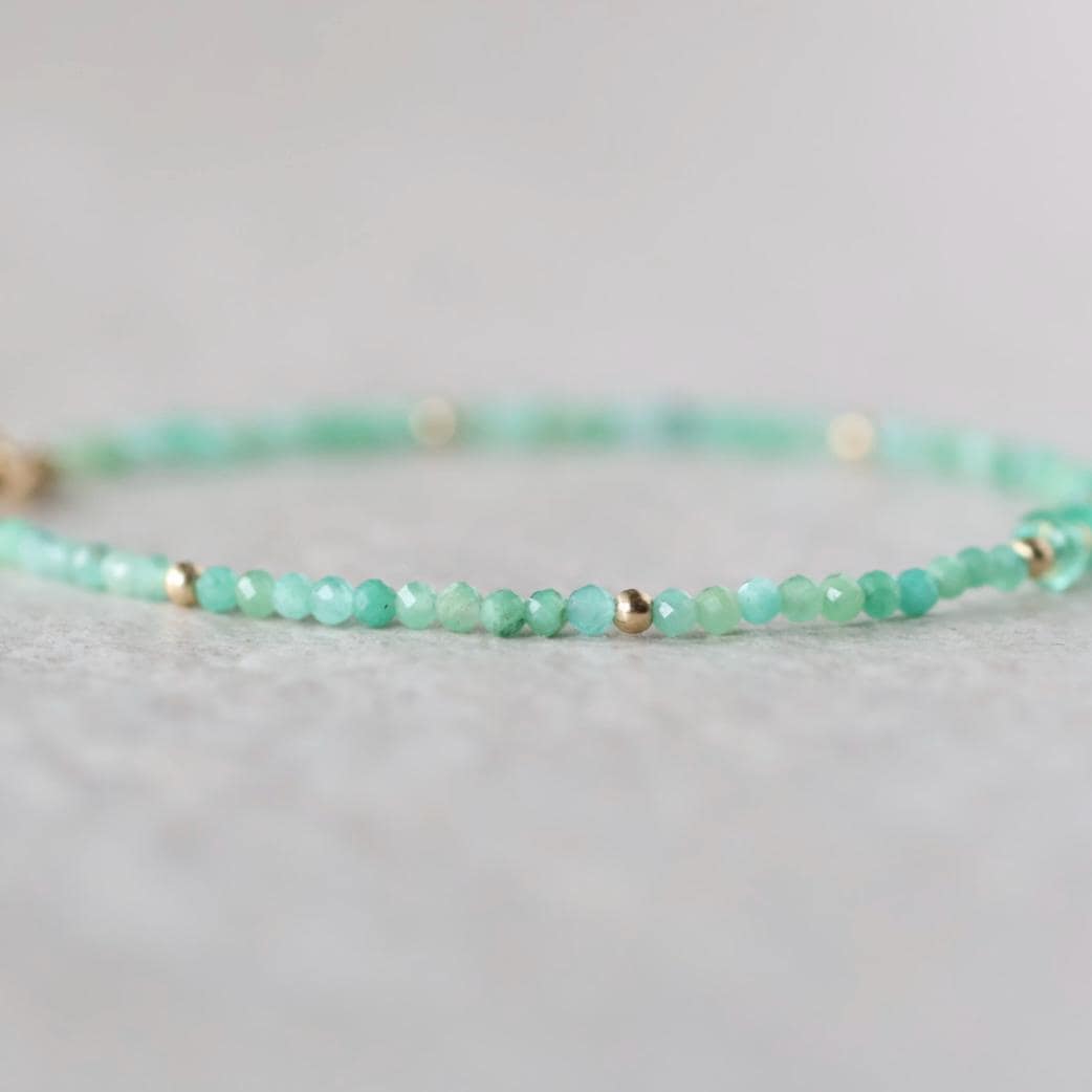 Tiny Colombian Emerald Bracelet Dainty Gemstone Beaded Jewelry Green Crystal Bracelet Minimalist May Birthstone Birthday Gift for Women