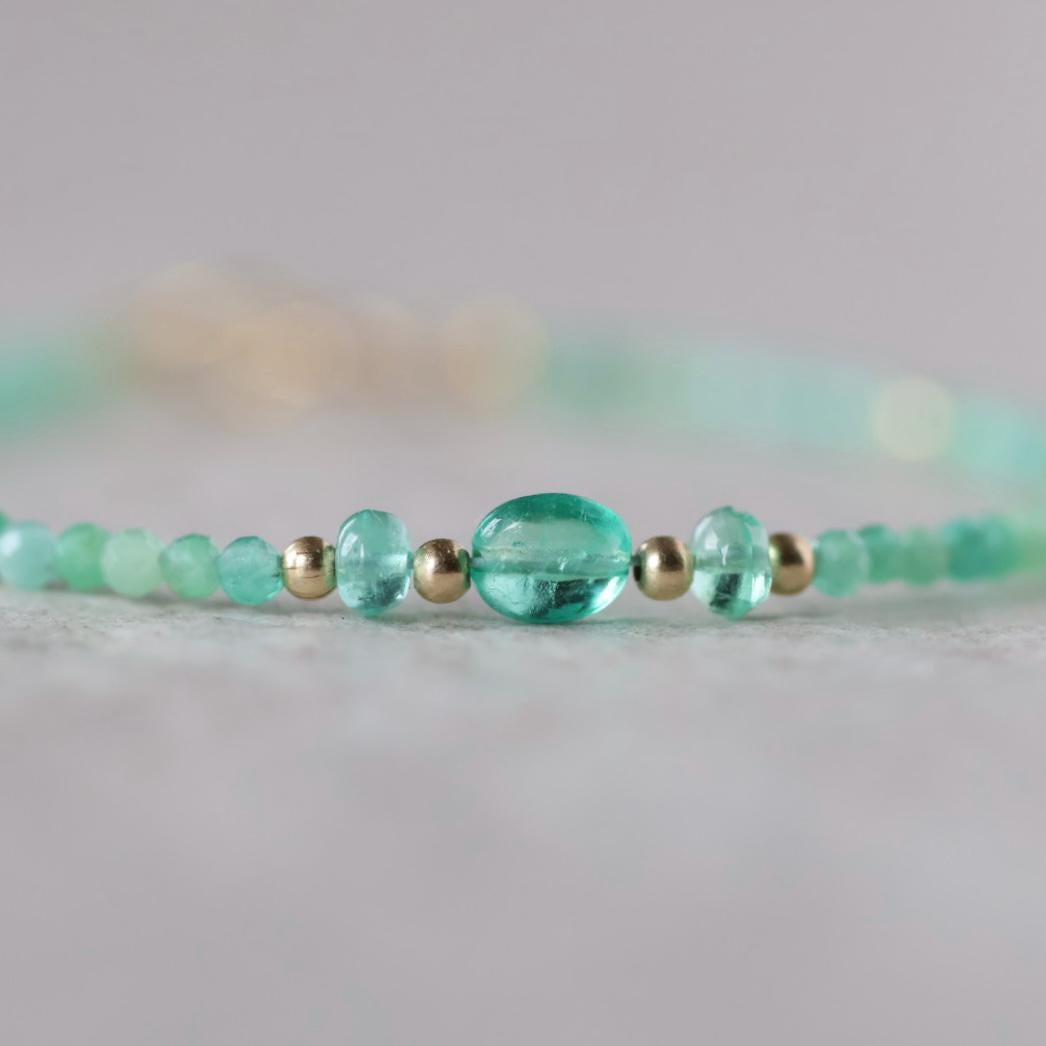 Tiny Colombian Emerald Bracelet Dainty Gemstone Beaded Jewelry Green Crystal Bracelet Minimalist May Birthstone Birthday Gift for Women