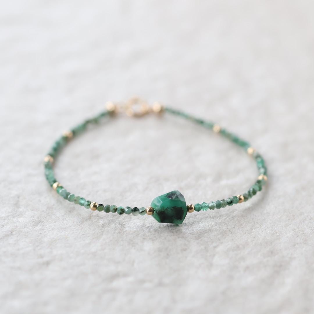 Tiny Emerald Bracelet Dainty Gemstone Beaded Jewelry Green Crystal Bracelet Minimalist May Birthstone Birthday Gift 20th Anniversary Wife