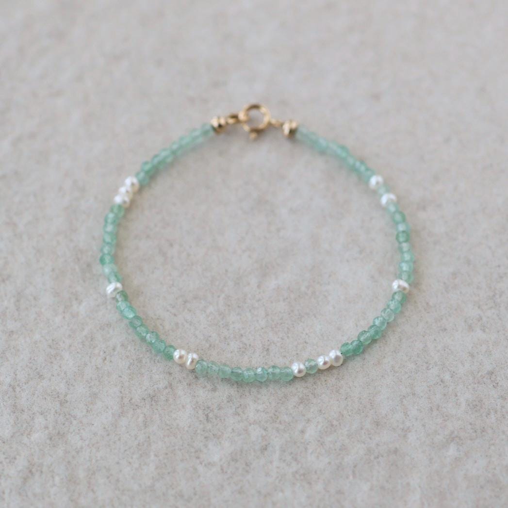 Tiny Green Aventurine and Pearl Bracelet