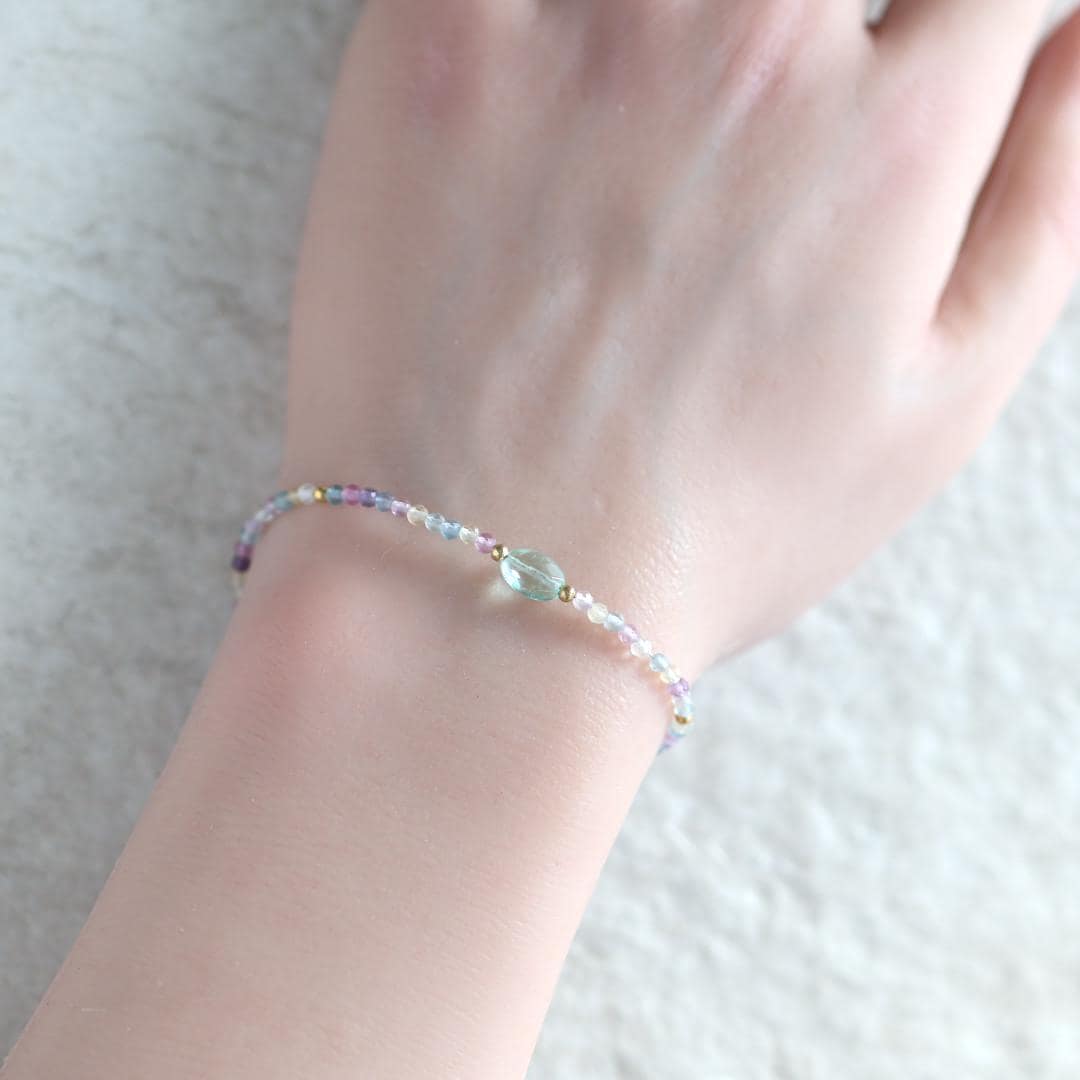 Tiny Fluorite Bracelet Dainty Gemstone Beaded Bracelet Colorful Jewelry Boho Chic Rainbow Jewelry Stacking Birthday Gift Wife Mom Sister