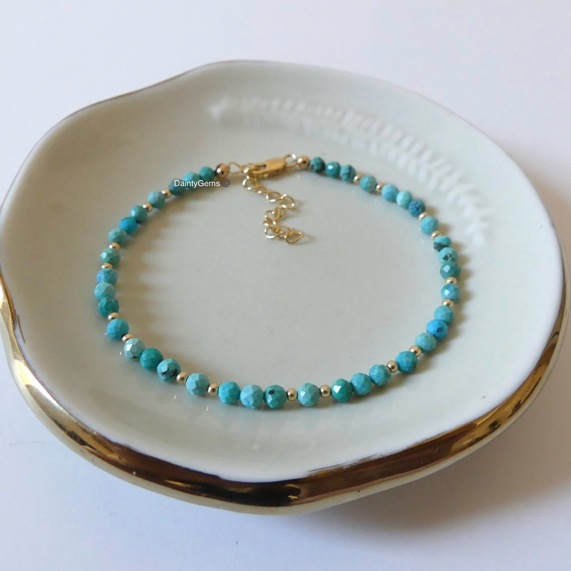 dainty turquoise gold bead bracelet