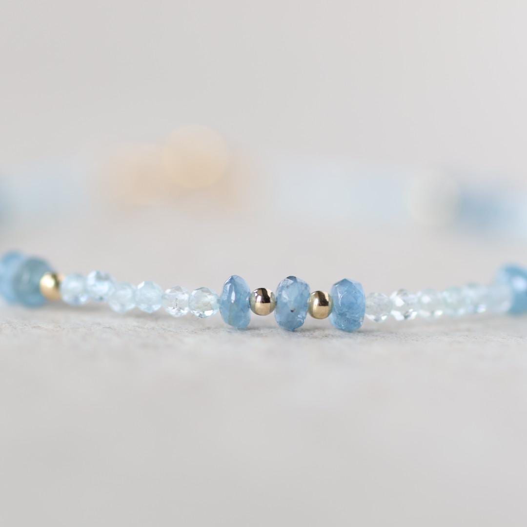 Tiny Aquamarine Bracelet Dainty Gemstone Beaded Bracelet Blue Crystal Minimalist Jewelry March Birthstone Birthday Gift for Daughter Teen