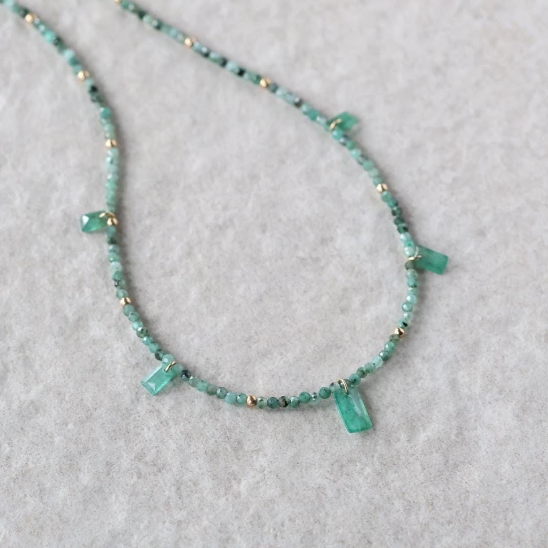 Dainty Emerald Beaded Necklace