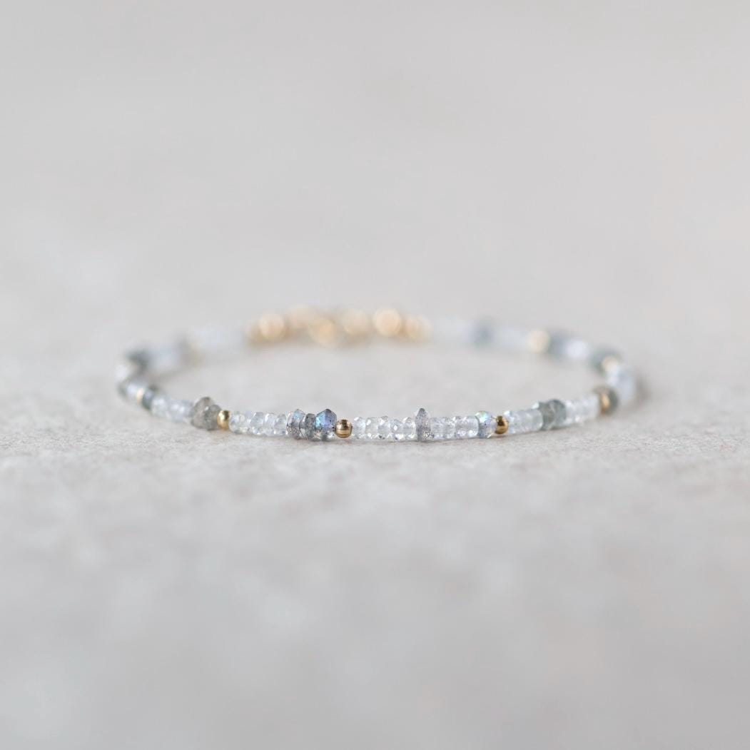 Dainty Labradorite Bracelet