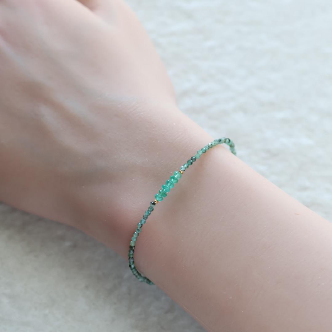 Dainty Emerald Bracelet Simple Zambian Emerald Beaded Green Crystal Jewelry Minimalist May Birthstone Gift 20th Anniversary Bridesmaid Gift