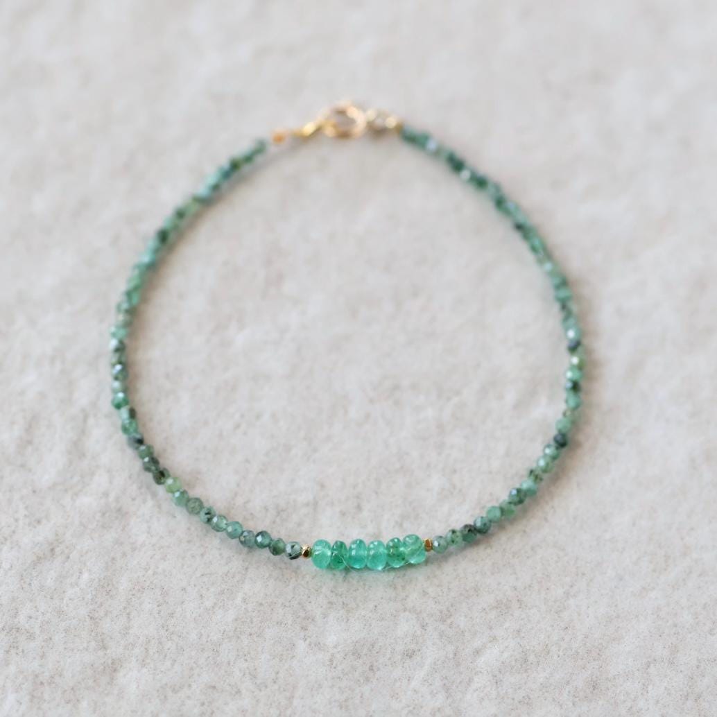 Dainty Emerald Bracelet Simple Zambian Emerald Beaded Green Crystal Jewelry Minimalist May Birthstone Gift 20th Anniversary Bridesmaid Gift