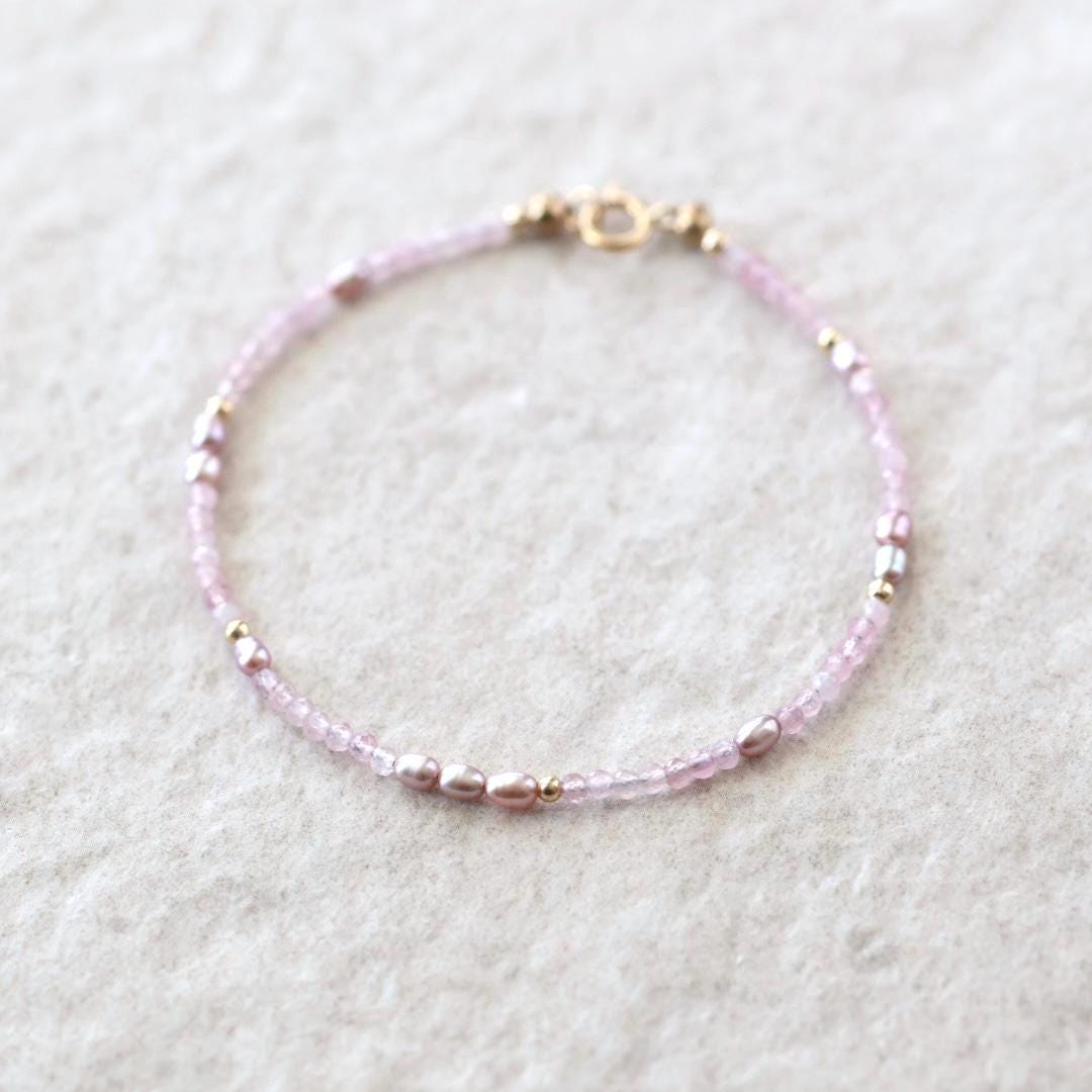Dainty Rose Quartz and Pink Pearls Bracelet