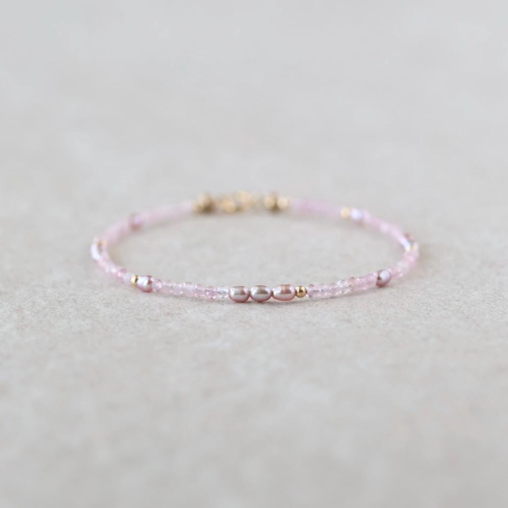 Dainty Rose Quartz and Pink Pearls Bracelet