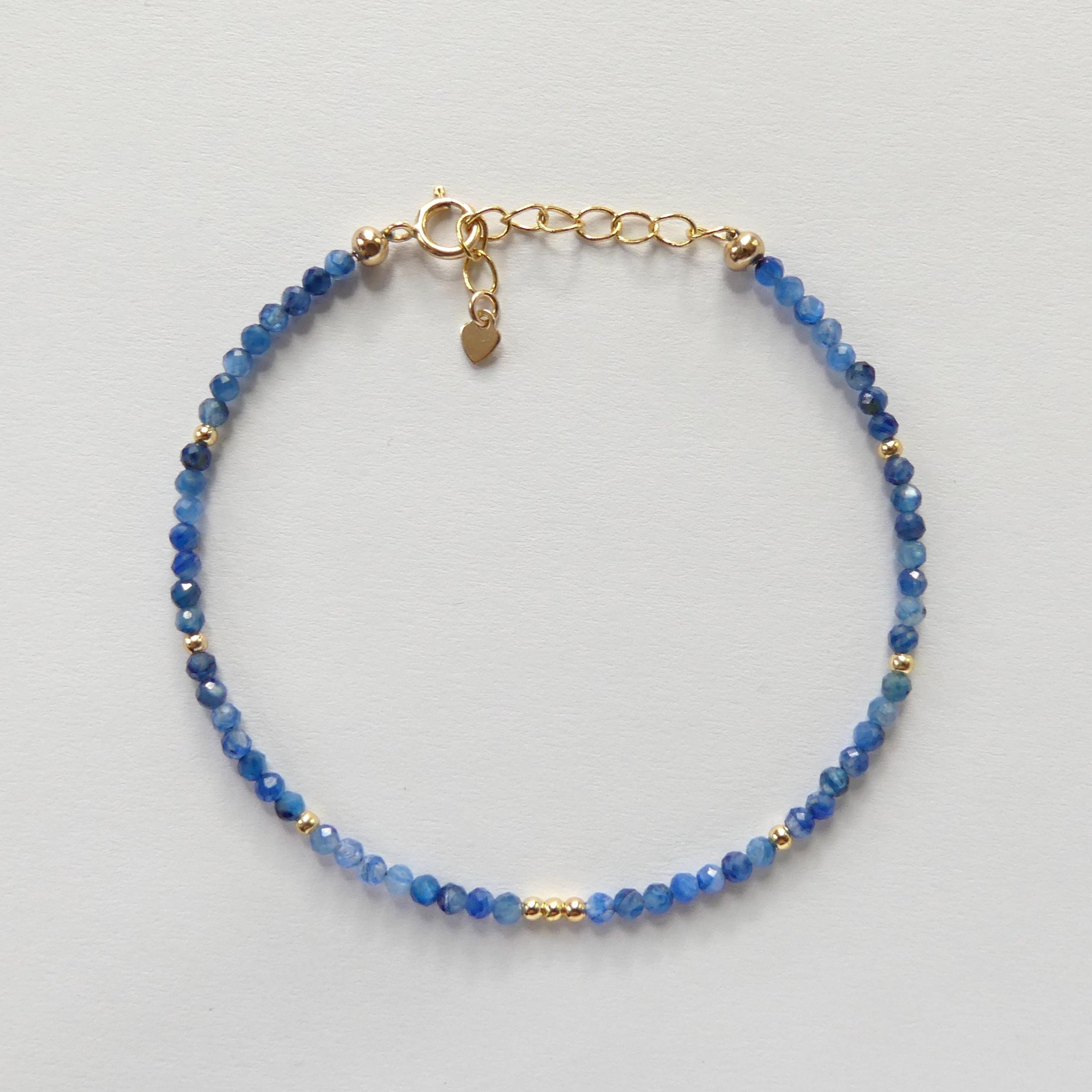 Tiny Blue Kyanite Bracelet Dainty Gemstone Beaded Bracelet Blue Crystal Minimalist Jewelry Boho Chic Healing Wedding Blue Gift for Mom Wife