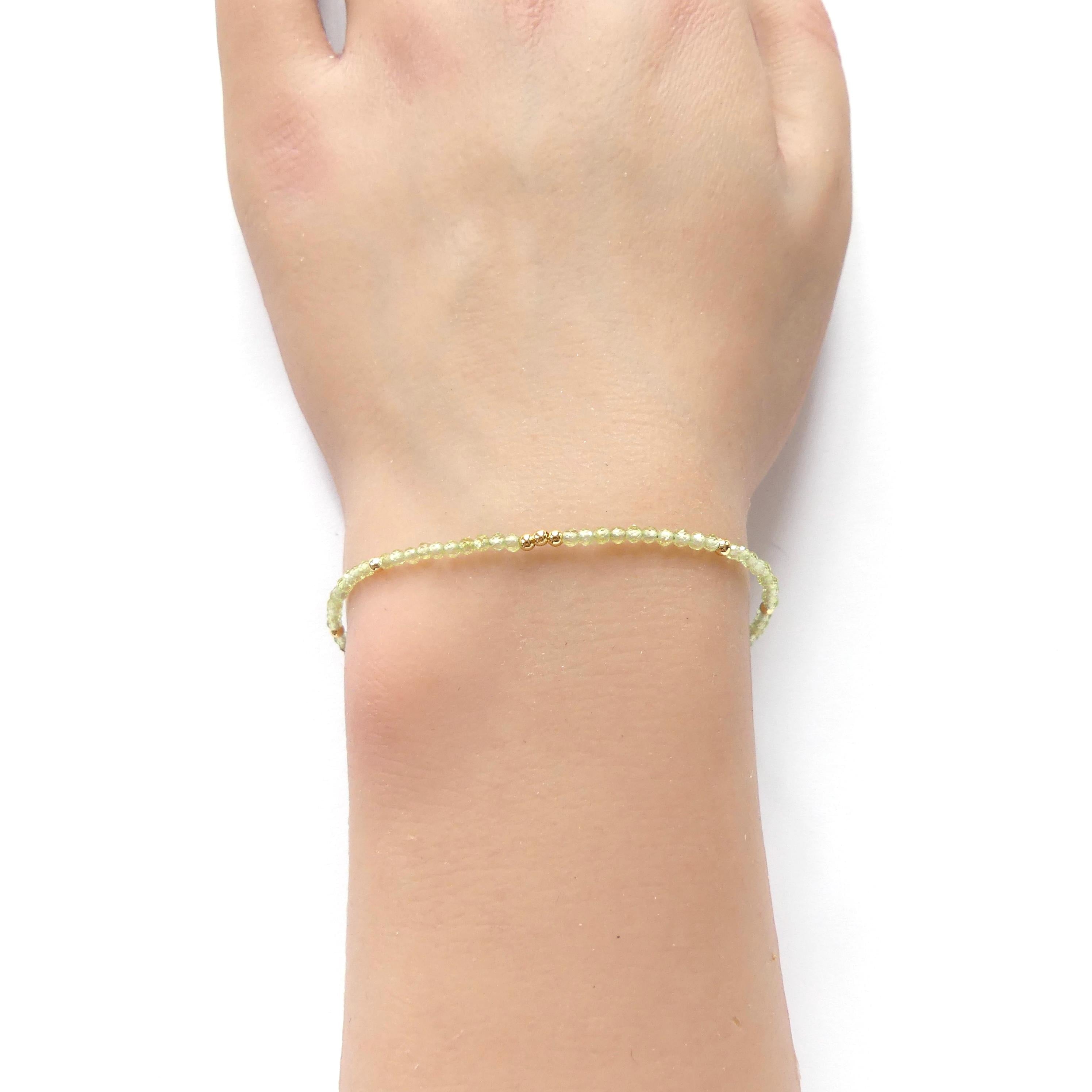 Tiny Peridot Bracelet Dainty Gemstone Beaded Bracelet Green Crystal Minimalist Jewelry August Birthstone Birthday Gift for Wife Daughter