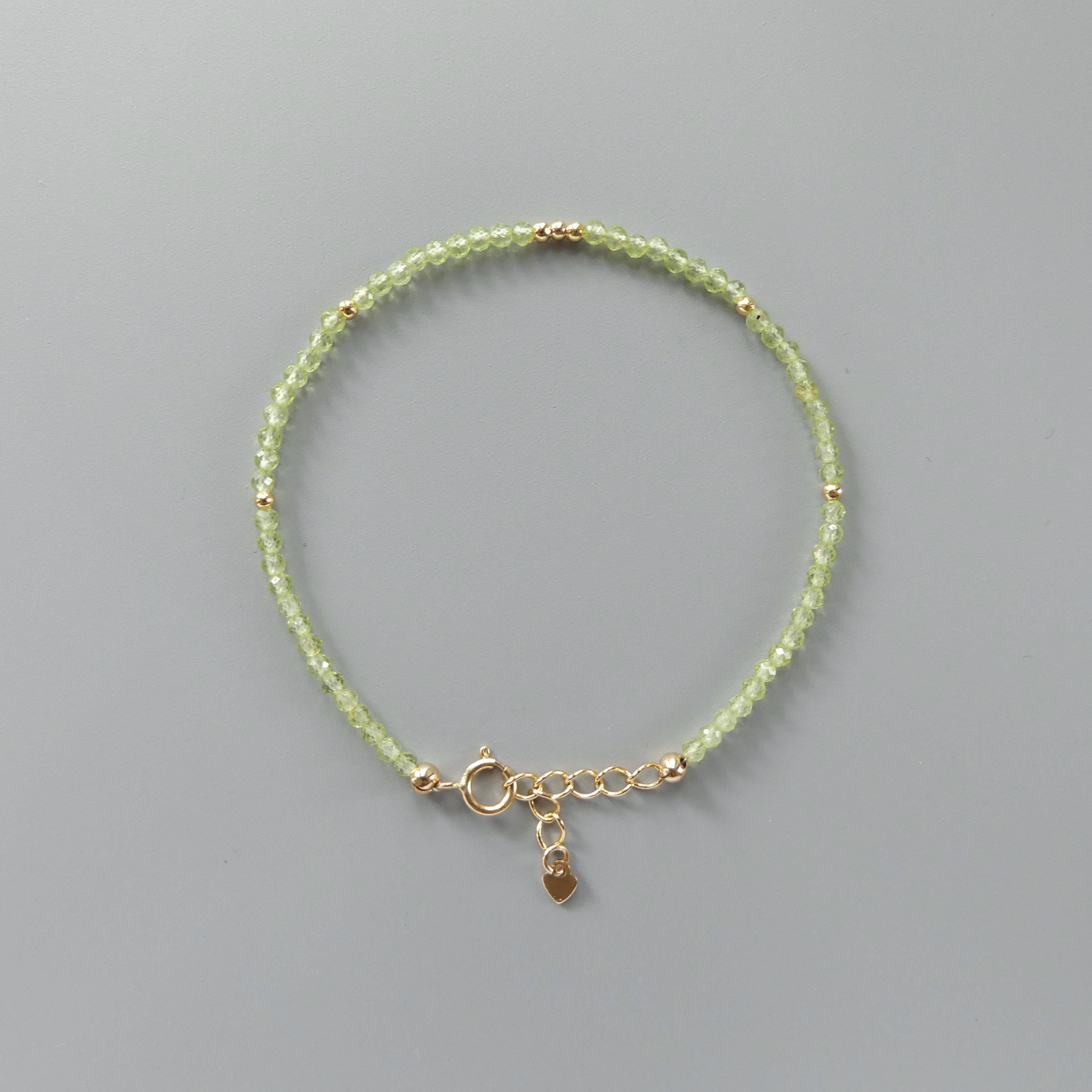 Tiny Peridot Bracelet - Dainty August Birthstone Beaded Jewelry