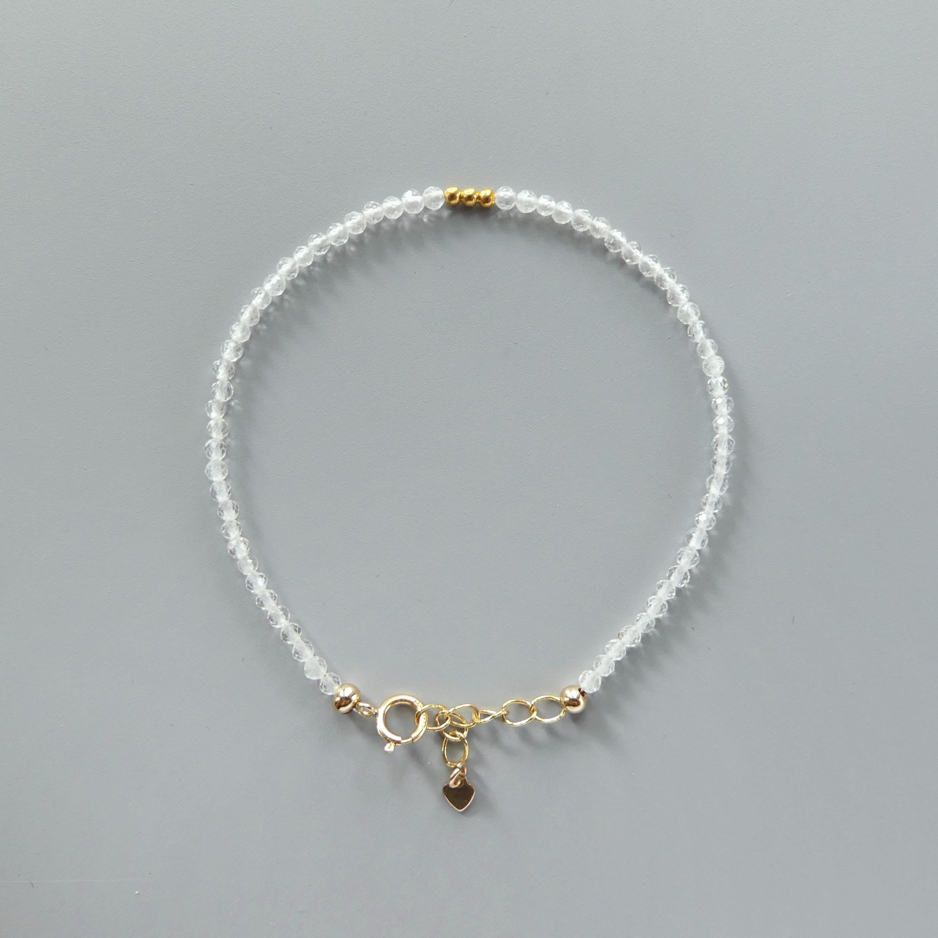 Tiny Rock Quartz Bracelet Dainty Clear Quartz Gemstone Beaded Bracelet Sparkly Crystal Jewelry Minimalist April Birthstone Birthday Gift