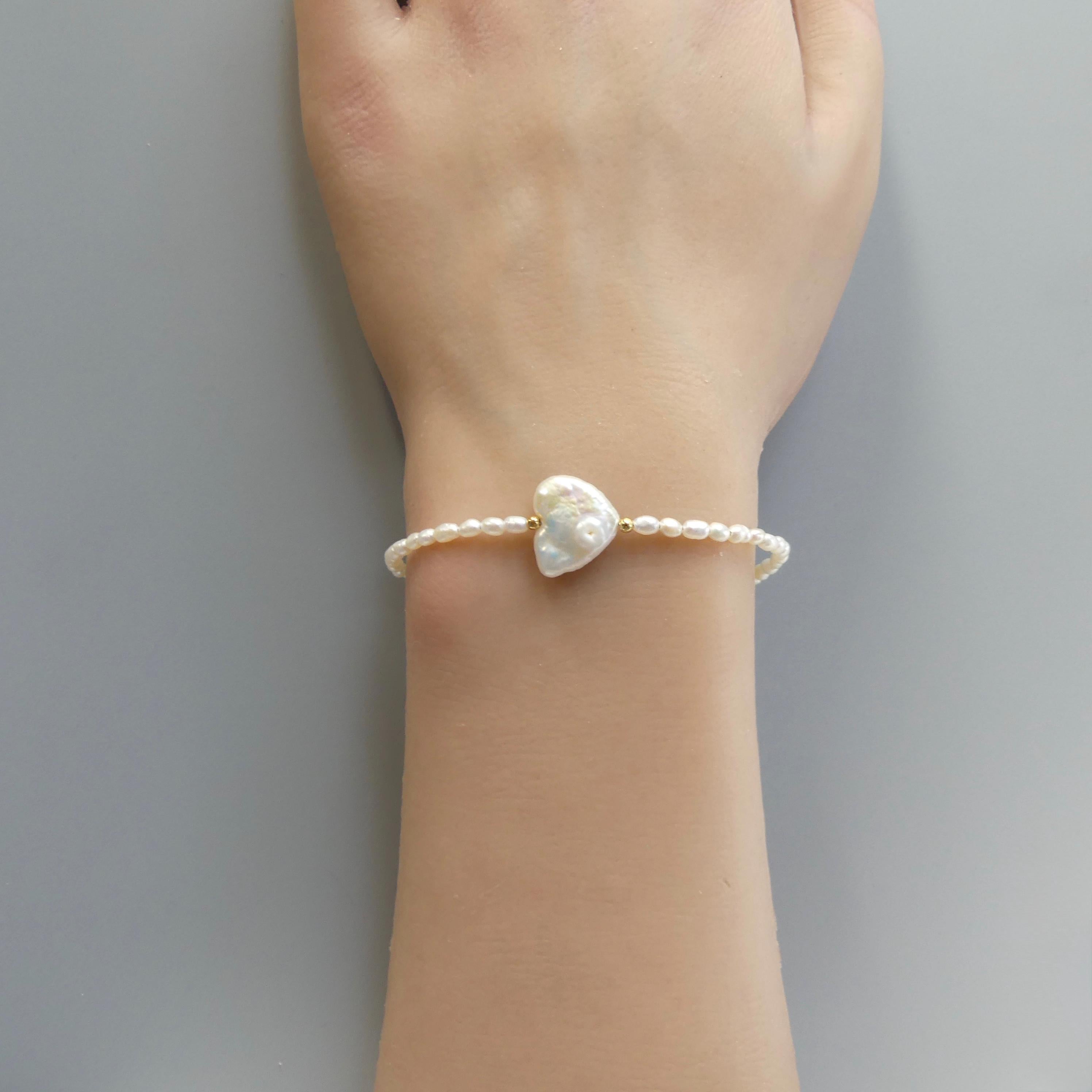 Natural Pearl Bracelet Dainty Rice Shape Small Pearl Beads Minimalist Bridal Jewelry June Birthstone Heart Pearl Bracelet Bridesmaid Gift