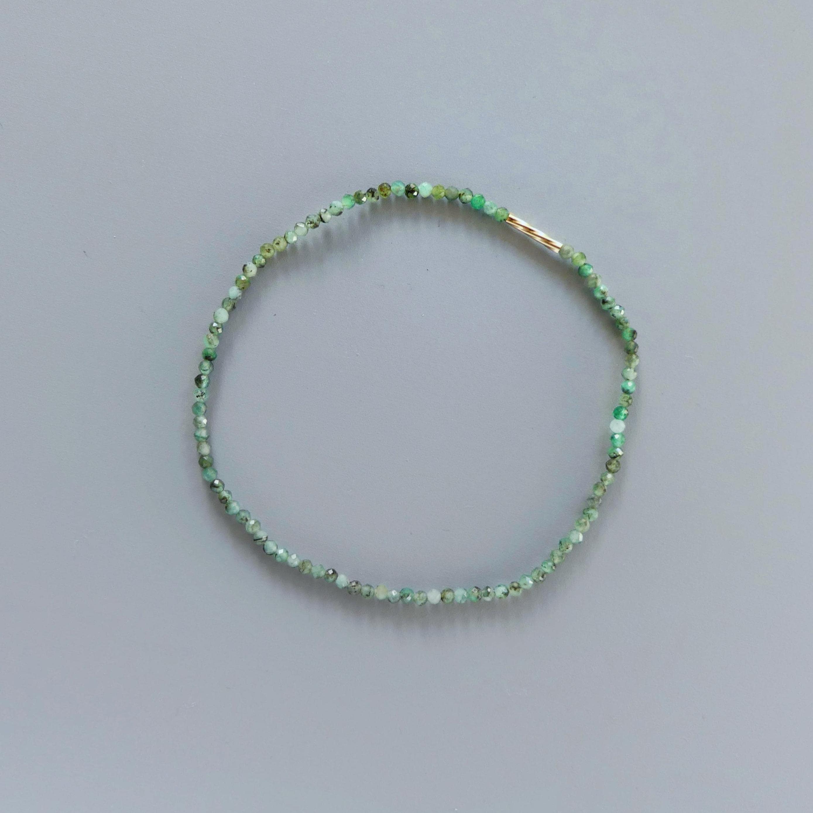 Dainty Emerald Stretch Bracelet Simple Gold Filled Bar Beaded Bracelet Minimalist May Birthstone Gift 20th Anniversary Bridesmaid Gift