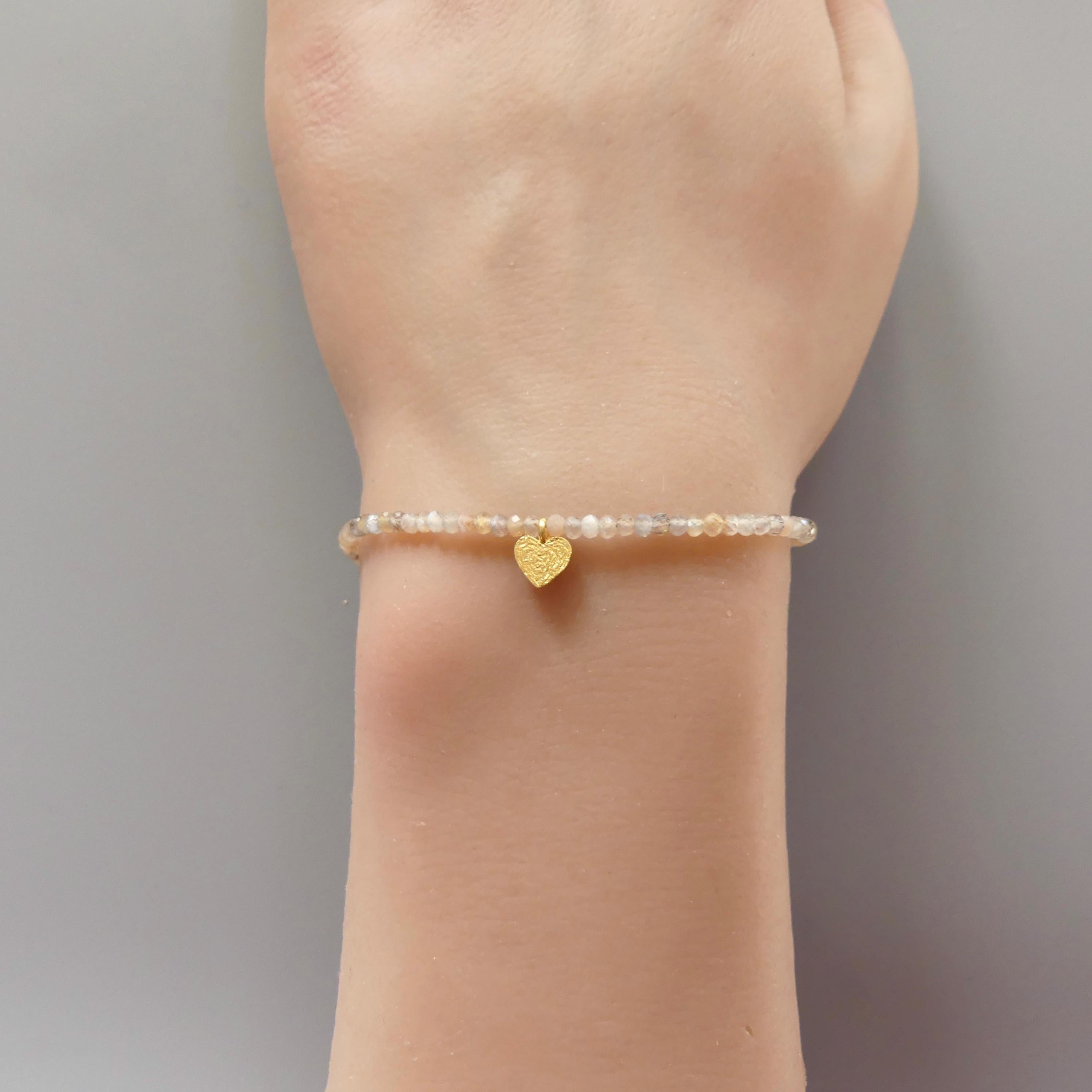 Dainty Sunstone Moonstone Bracelet with Heart Charm Gold Bracelet Minimalist Jewelry Sparkly Crystal Bracelet Birthday Gift Bridesmaid