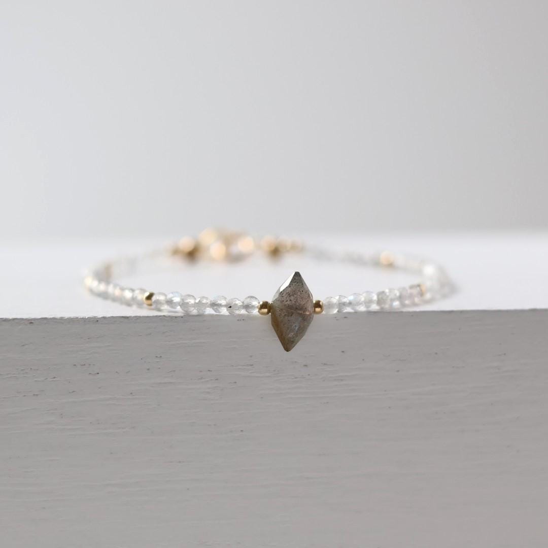 Tiny Labradorite Bracelet Dainty Gemstone Beaded Bracelet Healing Crystal Marquise Minimalist Jewelry Everyday Gift for Women Bridesmaids