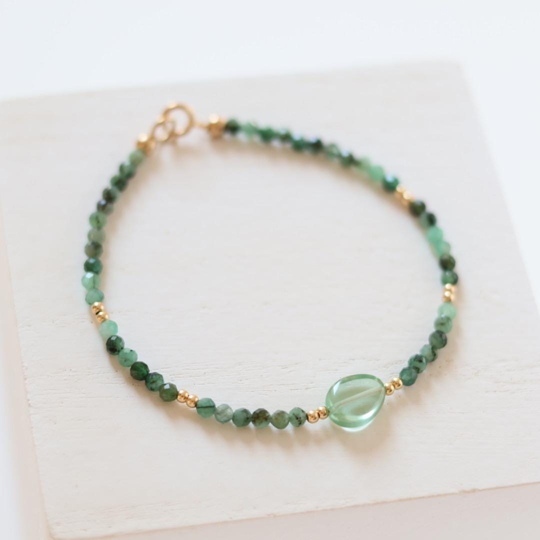 Emerald Bracelet Dainty Gemstone Beaded Jewelry Green Crystal Bracelet Minimalist May Birthstone Birthday Gift 20th Anniversary Wife Gift