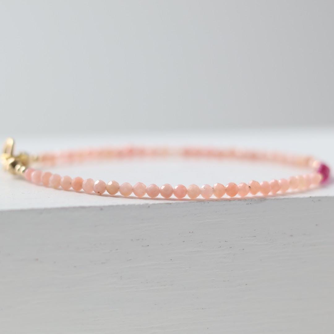 Tiny Pink Opal Bracelet Dainty Ruby Gemstone Beaded Bracelet October Birthstone Minimalist Trendy Bracelet Crystal Birthday Gift for Women