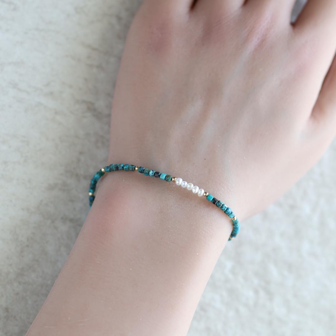 Tiny Chrysocolla Bracelet Pearl Dainty Bracelet Gemstone Beaded Jewelry Minimalist Teal Crystal Bracelet Birthday Gift Mom Wife Gift Sister