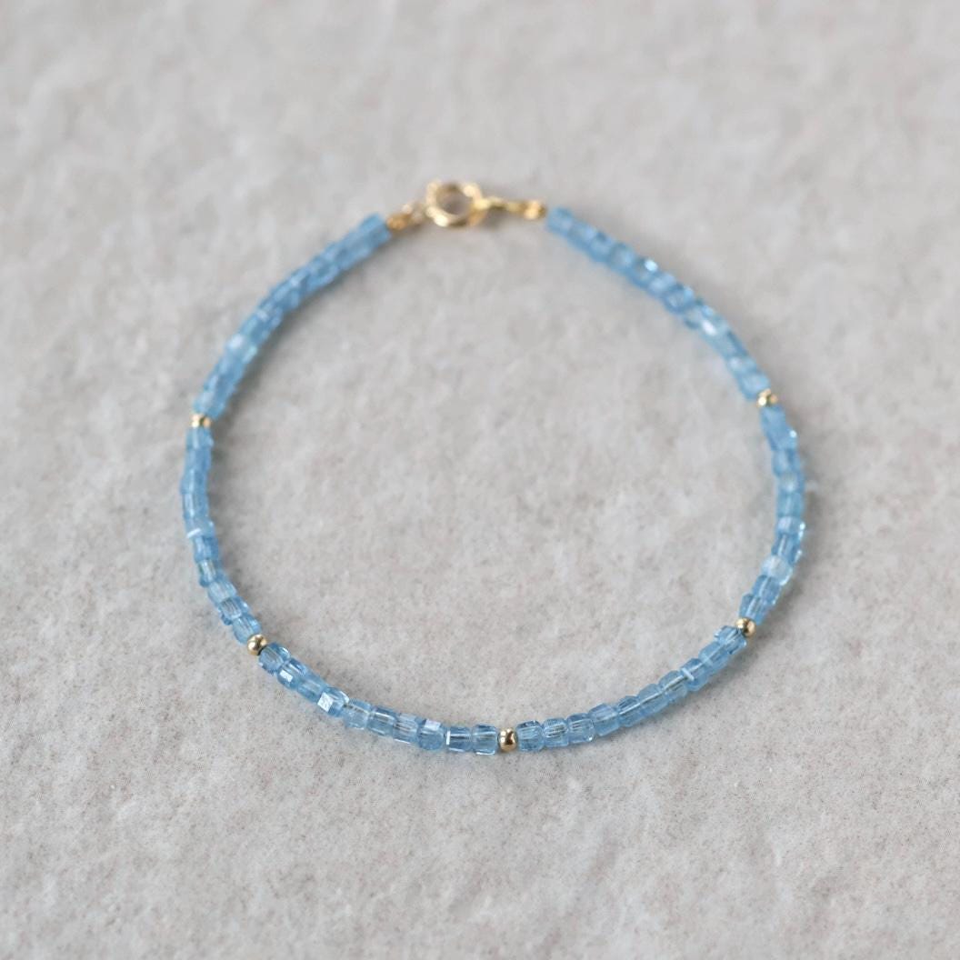 Tiny Aquamarine Bracelet Dainty Santa Maria Gemstone Beaded Bracelet Blue Crystal Jewelry Minimalist March Birthstone Birthday Gift Mom Wife