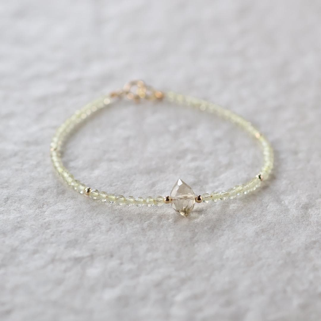Tiny Lemon Quartz Bracelet Delicate Gold Filled Beaded Bracelet Minimalist Jewelry Yellow Crystal Skinny Bracelet Birthday Gift Bridesmaids