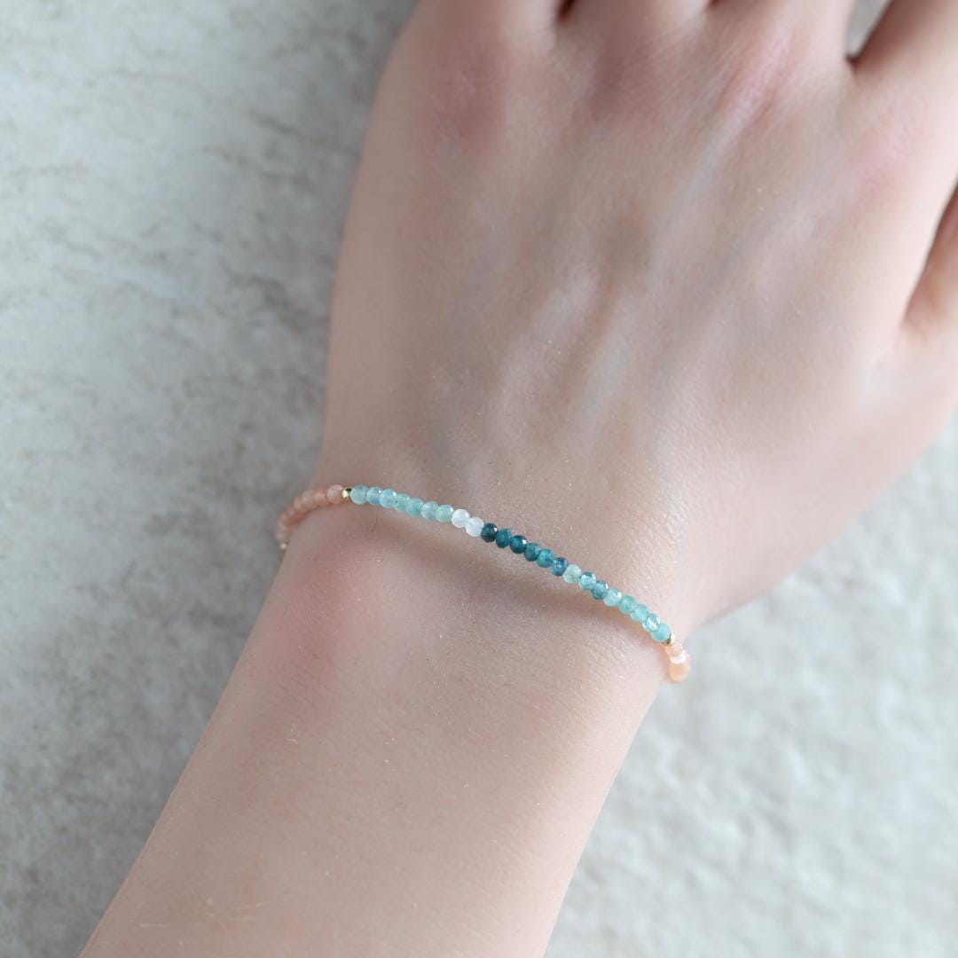 Tiny Grandidierite Bracelet Dainty Peach Moonstone Gemstone Bead Bracelet Crystal Jewelry Minimalist Birthday Gift for Women June Birthstone