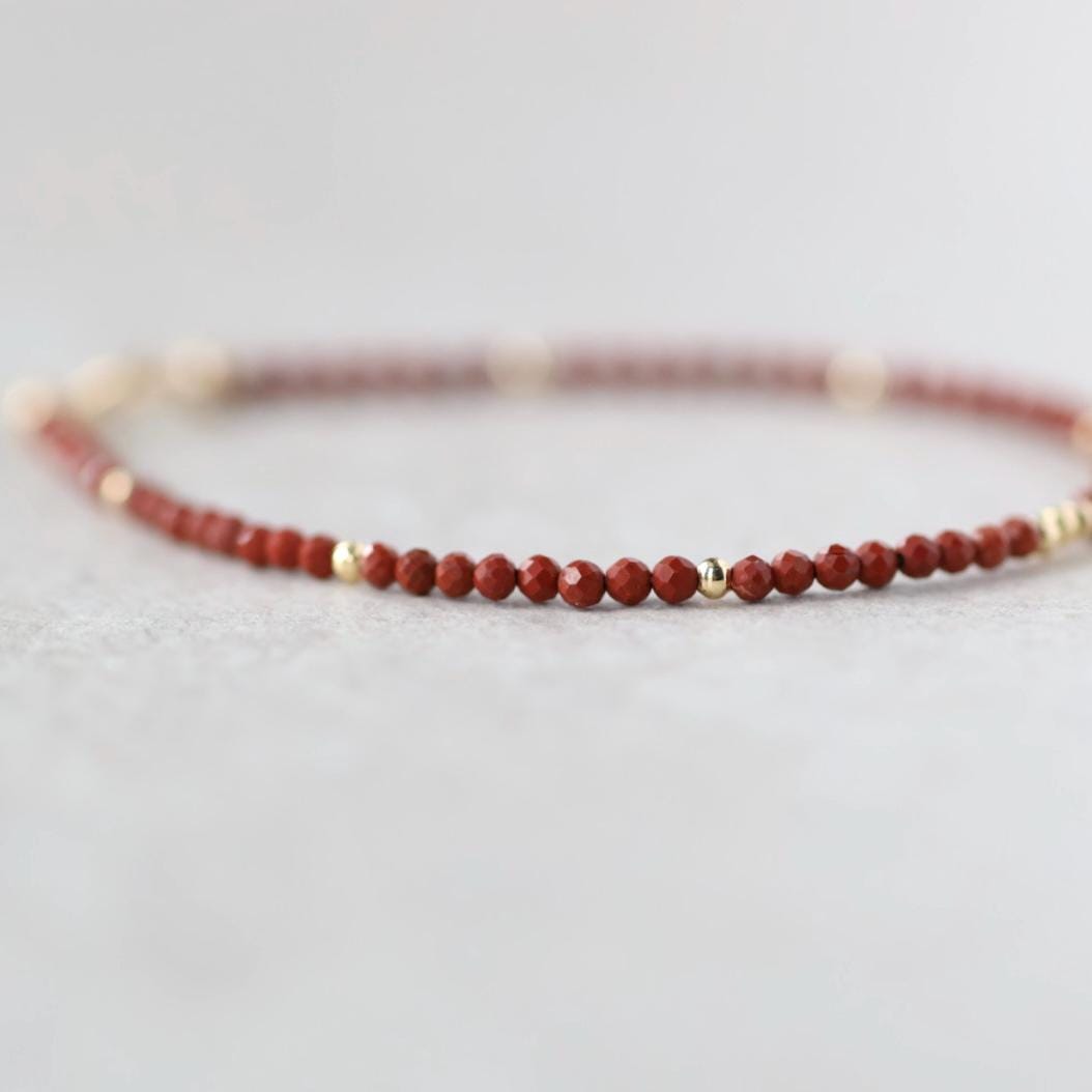 Tiny Red Jasper Bracelet Dainty Gemstone Beaded Bracelet Red Crystal Jewelry Minimalist Protection Aries Gift Jewelry for Women Mom Wife