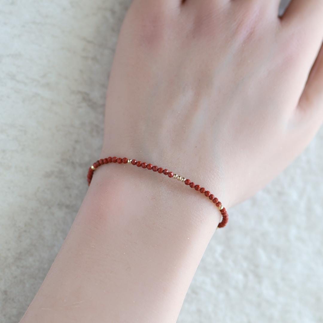 Tiny Red Jasper Bracelet Dainty Gemstone Beaded Bracelet Red Crystal Jewelry Minimalist Protection Aries Gift Jewelry for Women Mom Wife