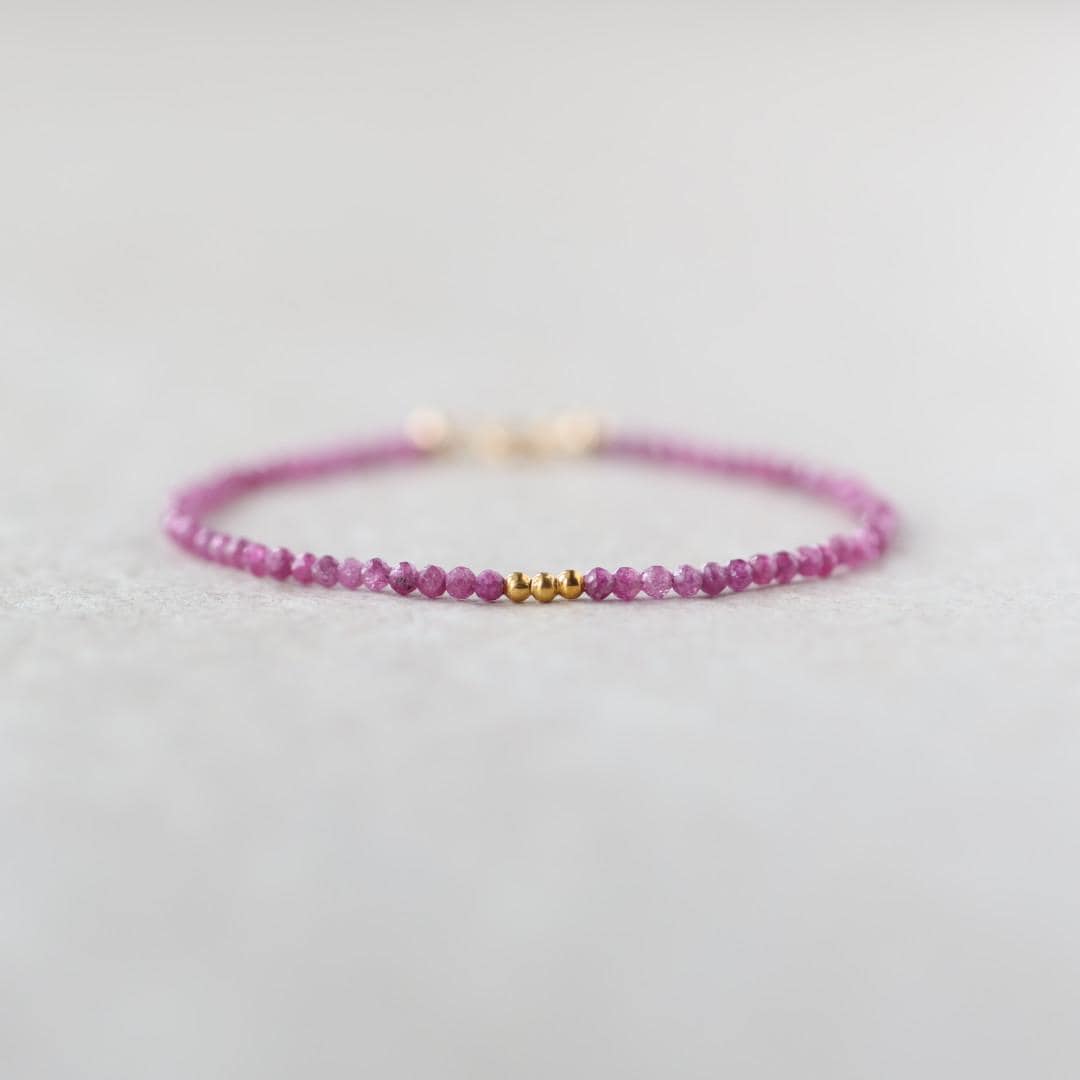 Tiny Ruby Bracelet Dainty Beaded Jewelry Minimalist July Birthstone Crystal Birthday Gift for Women 40th Anniversary Gift for Wife
