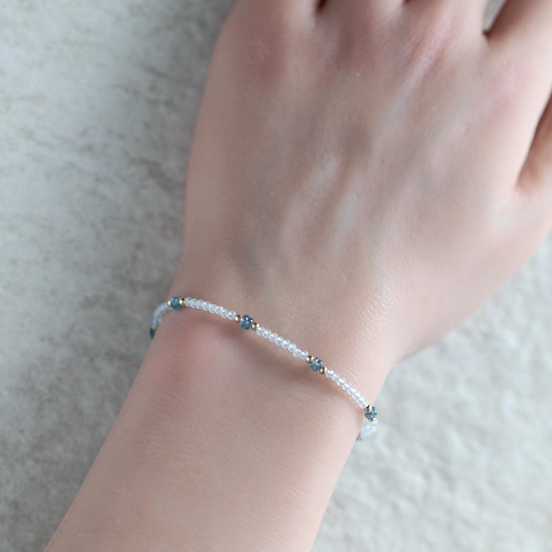 Tiny London Blue Topaz Bracelet Dainty Sky Blue Topaz Gemstone Beaded Jewelry Minimalist Crystal December Birthstone Birthday Gift Mom Wife