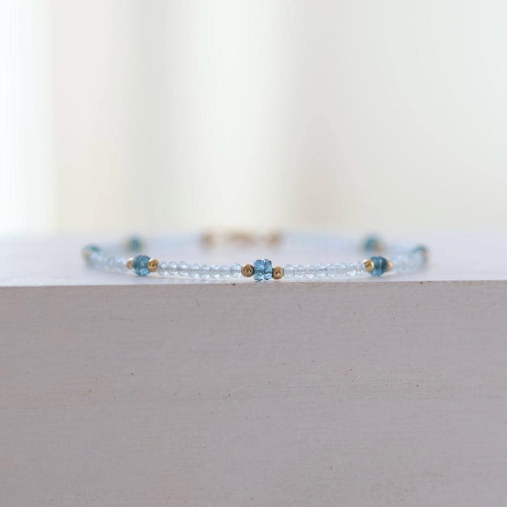 Tiny London Blue Topaz Bracelet Dainty Sky Blue Topaz Gemstone Beaded Jewelry Minimalist Crystal December Birthstone Birthday Gift Mom Wife