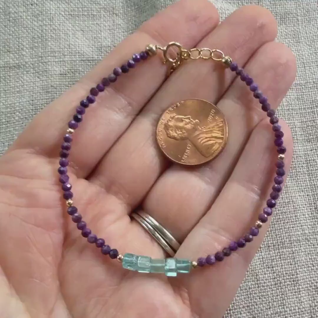 Tiny Apatite Bracelet Stichtite Dainty Gemstone Beaded Bracelet Purple Crystal Jewelry Minimalist Stacking Birthday Gift Daughter Niece