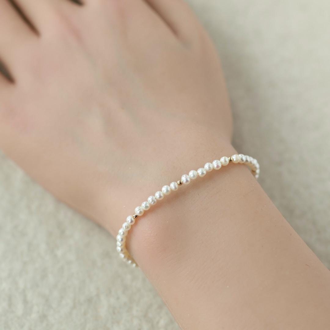 Natural Pearl Bracelet Dainty Small Pearl Jewelry Minimalist Freshwater Pearls June Birthstone Birthday Gift 30th Anniversary Bridesmaids