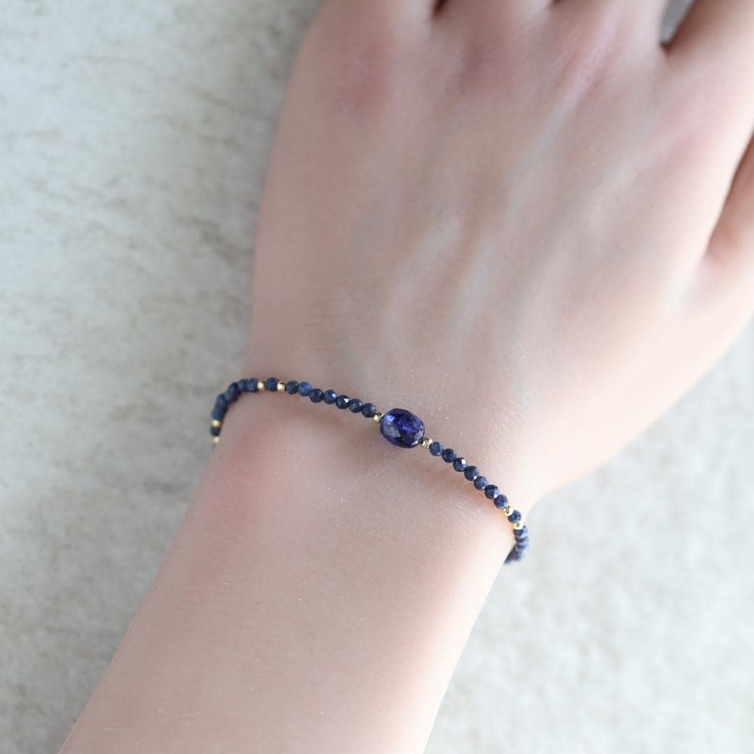 Tiny Blue Sapphire Bracelet Dainty Gemstone Beaded Bracelet Crystal Minimalist Jewelry September Birthstone Gift for Women Wife Daughter