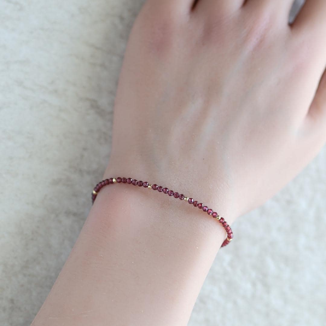 Tiny Garnet Bracelet